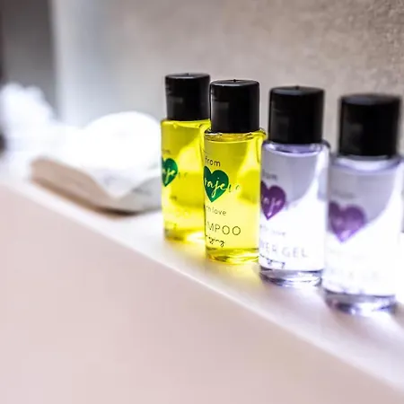 Prestige Luxury - Prime Location - Private Garage Parking Appartement