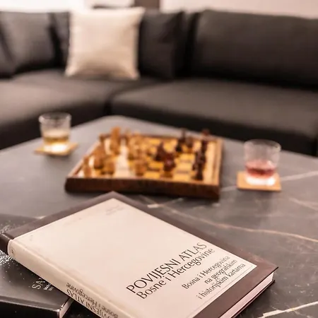 Appartement Prestige Luxury - Prime Location - Private Garage Parking