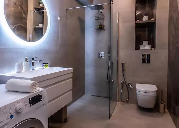 Prestige Luxury - Prime Location - Private Garage Parking Lejlighed Sarajevo